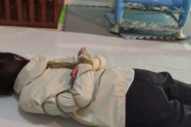 小月五花捆绑，脚镣，斩首游戏