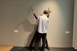 报复当初陷害自己的女孩