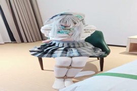 素人小夭首次试镜 流萤jk春日手信放置在椅上+驷马放置在床上 第一次明显感觉拘谨的小夭