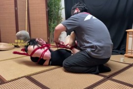 宝妈肉丝红绳后手观音极限驷马挣扎，胶带严密封嘴