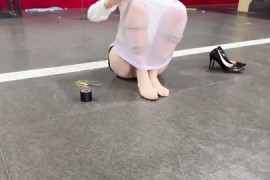 无人之境-自缚解压被老板抓包的女职员
