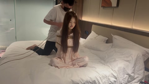 体验驷马的晗晗。柔韧性真好。SP也不在话下 第1张