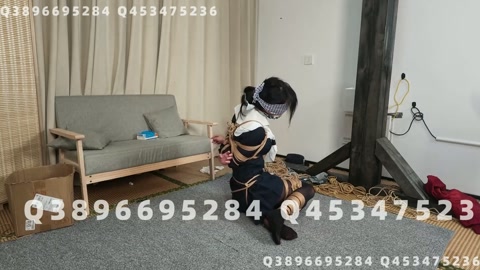 嗷嗷 himitsu图片复刻，日式高手缚加并腿跪姿! 第1张