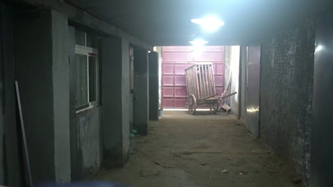定制女神捕之白莲教（第二集）两个女侠和女神捕中了埋伏一起被擒，三女被捆绑堵嘴押到县衙，受到各种拷问 第1张