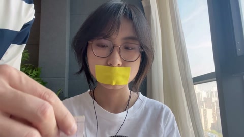 小媛ASMR胶带助眠 上 第1张