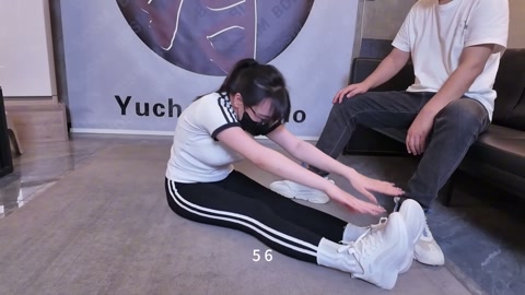 小涵和她的变态体育老师（第二集） 紧身运动装 小白袜 恋足系列 捆绑强制玩弄 强高羞辱TK 第1张