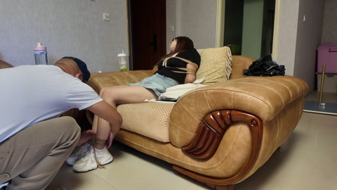 我的祖传手链  挣扎 迷晕 捆绑 逼问 恐吓 要挟 虐腹 枪决 第1张