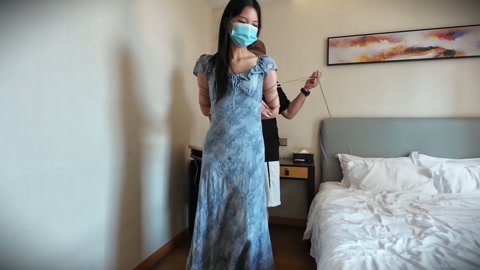 新模女大学生菲菲体验绳缚！ 第1张