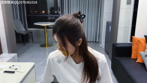 窒息实录 没有剧情， 反复的窒息到放松， 强度不算 第1张