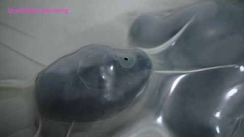 超紧真空床空肺窒息玩弄！泳帽，呼吸袋，乳胶贴脸横膈膜抽搐 第1张
