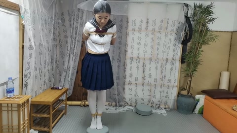麦麦绳缚体验放置五花、踮脚吊……终于鼓起勇气来体验期待已久的紧缚爱好，全程微喘，耐绑柔韧感都颤抖中完... 第1张