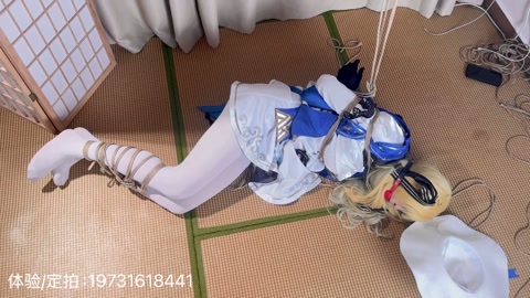 口球 棒棒 放置 各种捆绑 吊起来 最后泄出漏了一地 第2张