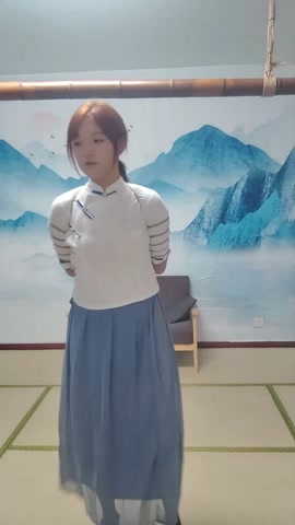 向女生献花（上） 第2张