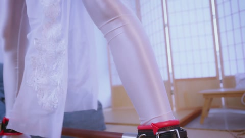 定制女神收集图鉴3去参加cos的小姐姐楼梯间被人尾随晕了过去，醒来已经被吊起来了…全程单手套紧缚+鼻... 第2张