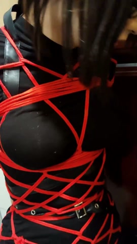 红绳全身超紧束缚 第2张
