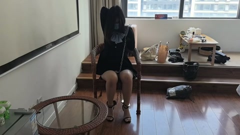 老板约现幼师，镣铐抓捕，苏秦背剑，内衣蹂躏，压舌口环等等 第2张