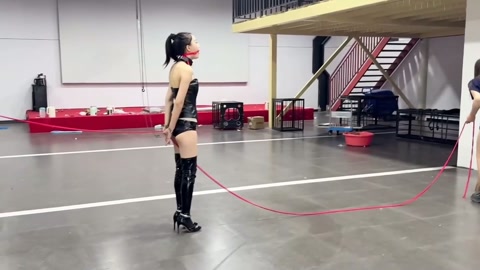 自觉型女奴一日特训1 第2张