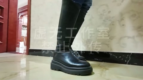 伪盟 两名特工奉命潜伏，长期监视一名反派目标，持续的蹲守迟迟没有突破性线索，其中一名特工的内心愈发焦... 第3张