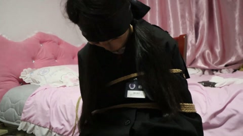 椅子缚捆绑玩素人女生1号（生气，暴躁，敢于反抗） 优等生的玩弄被鞭打会骂人 平价简玩 属于初见时的互... 第3张