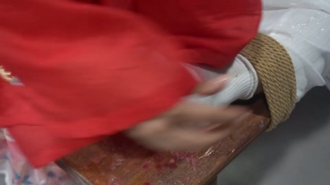 定制女神捕之白莲教（第二集）两个女侠和女神捕中了埋伏一起被擒，三女被捆绑堵嘴押到县衙，受到各种拷问 第4张