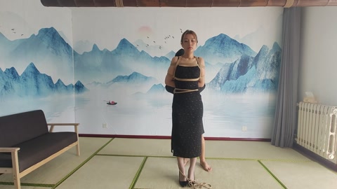 文文的驷马挣扎 初来乍到，体验绳艺，直接整个驷马，让她适应一下 第4张