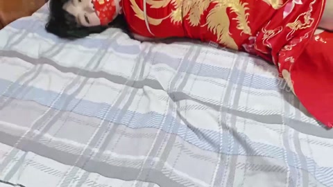 旗袍驷马震动棒强高 脱内裤塞嘴 模拟中式新娘被捆绑 第4张