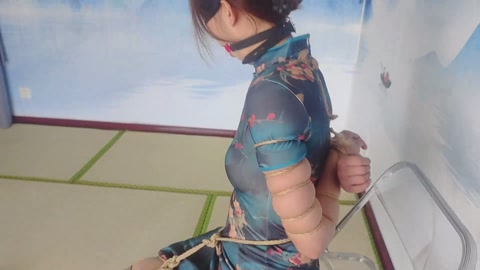 林晓雅五花捆绑+紧密驷马，口球堵嘴胶带封口 第4张