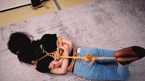 简易日式驷马 裤里丝人妻隶娘风挣扎 第4张