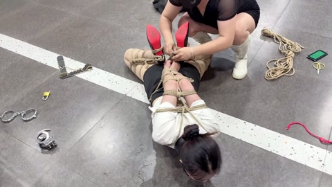 别妄想逃脱2 第5张