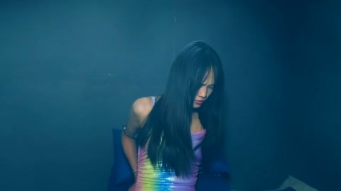 秘密押送（第三集）两个女毒贩被押赴刑场执行枪决由于出现重大发现一名女毒贩被叫停执行押回监牢重新审讯 第5张