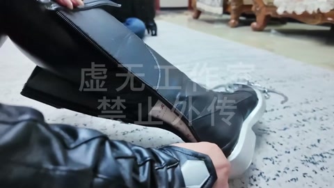 伪盟 两名特工奉命潜伏，长期监视一名反派目标，持续的蹲守迟迟没有突破性线索，其中一名特工的内心愈发焦... 第6张