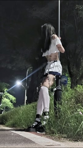 全身是脏字的小男娘户外路灯手铐定时自缚电击放置 第6张
