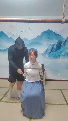 向女生献花（上） 第6张