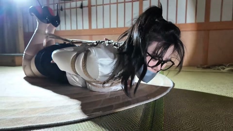 美麗的奮鬥 Beautiful Struggles 骚货挣扎 第6张