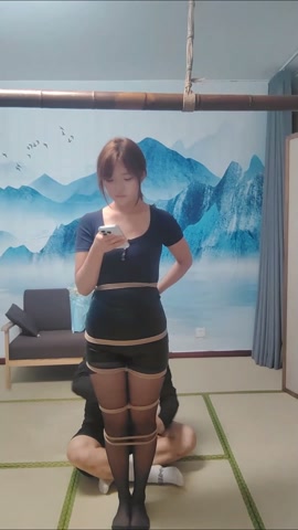 向女生献花（下） 第7张