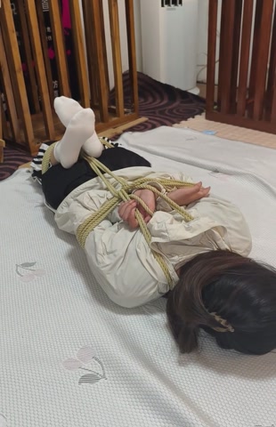 小月后手观音，驷马放置，挣扎逃脱游戏，剧情简单 第7张