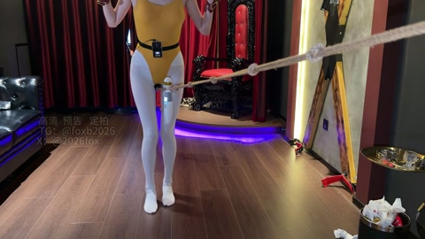 芭蕾母狗的救赎（二）电击阴塞全震动棒走绳 第7张