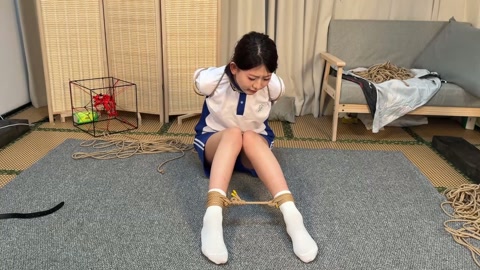 花花五花大绑勒脖子反应！反馈很难受！ 第7张