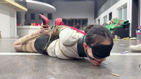 别妄想逃脱2 第8张