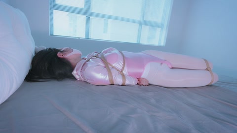 定制女神收集图鉴4粉色连体1小时13分钟放置，马具封嘴款口球强制抬头，模特后面实在受不了都快哭了…… 第8张