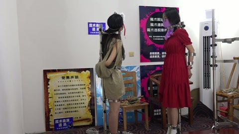 小雨和兰兰，高跟鞋，双人站立架强制站立摆放 第8张