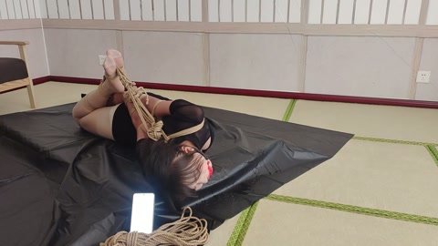 玖儿直臂驷马放置 开启20分钟失控模式一地狼藉 第8张