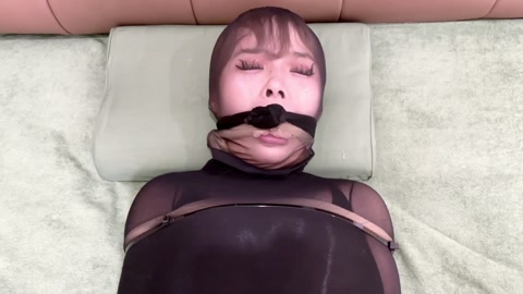 龙套演员的捆绑地狱（下)曼妮脱险却再遭遇凶手，惨遭丝袜全包 第9张
