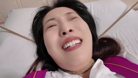 天使的审判 美女小韩经典之作，满屏都是大长腿，175的身高，腿是真好，演技更是专业级..... 第10张