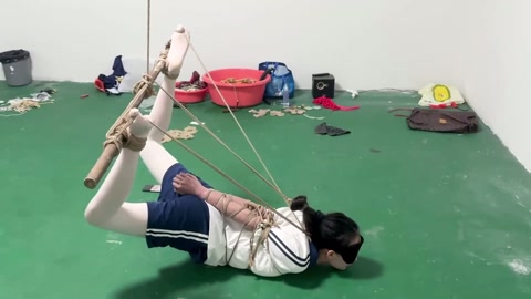 学生妹的痛苦直臂紧缚调教 第10张