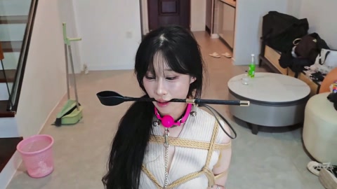 做错事的小麦要求被严厉惩罚放置tj 第11张