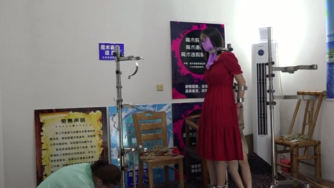 小雨和兰兰，高跟鞋，双人站立架强制站立摆放 第11张