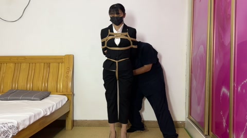 红豆女律师裤里丝 为了不让她出庭 干脆让她驷马 简单粗暴的商战 第11张