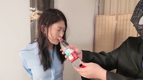 花花p4 M开腿捆绑放置，互动调教！ 第11张