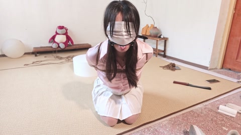 菜鸟缚手的胡乱捆绑 小怡和九九的互动 第11张